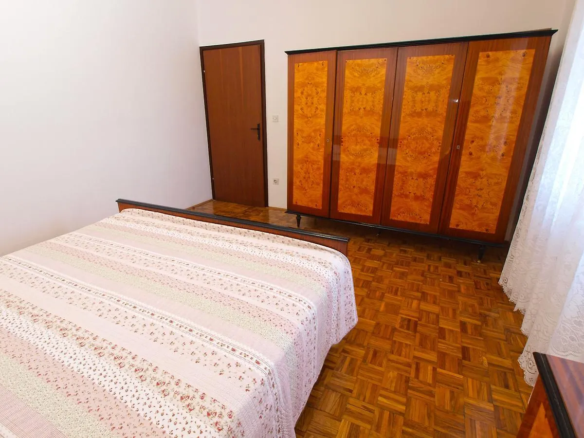 Apartments Ivan 1031 Fazana Croatia
